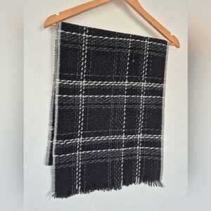 100% Cashmere Scarf By LA SEINE